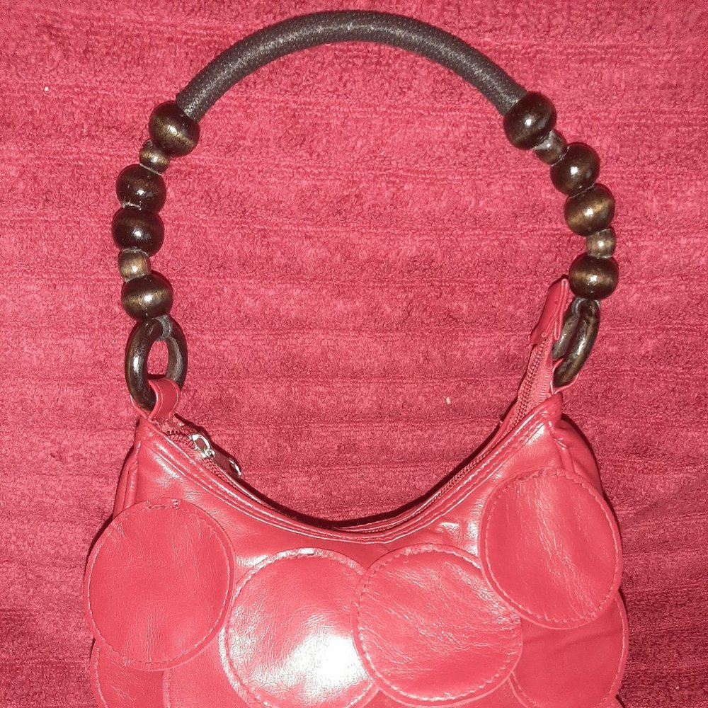 Red Purse, wood beaded handle, small - Picture 2 of 10